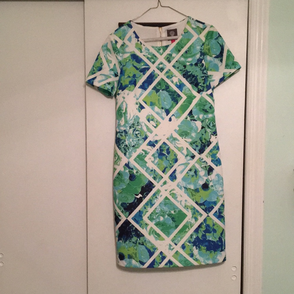 Vince Camuto perfect condition dress woman’s 8 floral pattern